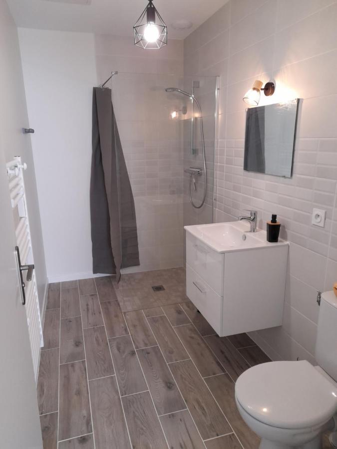 Le Logis De Suzac Apartment Les Mathes Luaran gambar